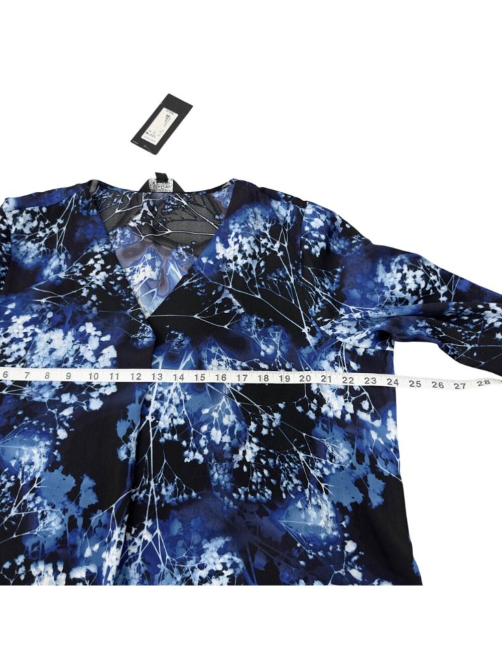 Slim Factor By Investments Womens Blue Floral V-Neck Pullover Blouse SZ XL NEW - Picture 6 of 13